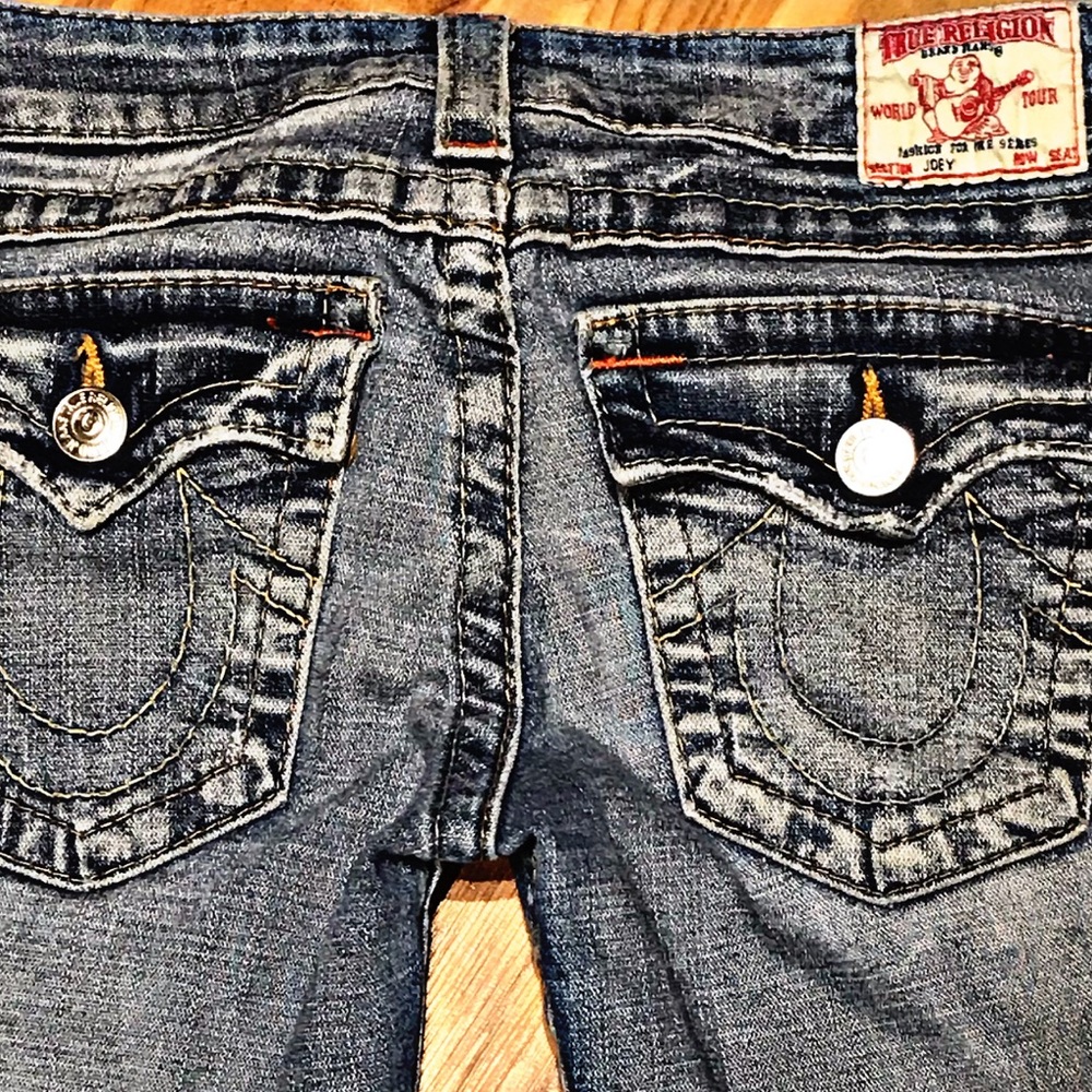 💥SOLD💥TRUE RELIGION JEANS❤️SIZE 28